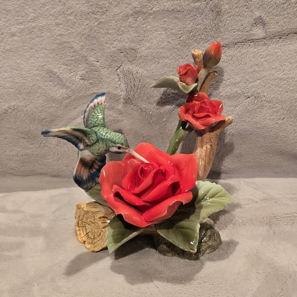 Vintage Porcelain Hummingbird on Red Rose Figurine Nature Ceramic‎ Statue Decor